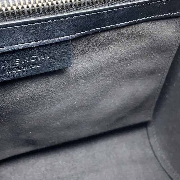 GIVENCHY Black Leather Shoulder Bag - Picture 7 of 16